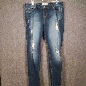 Torrid Premium Boyfriend Jeans Size 20R Distressed Dark Wash